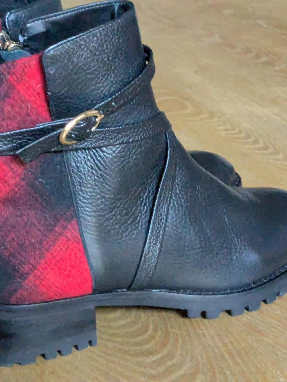 Brand New! Talbots Black Leather Ankle Boots with Red Plaid Accent Size 6M